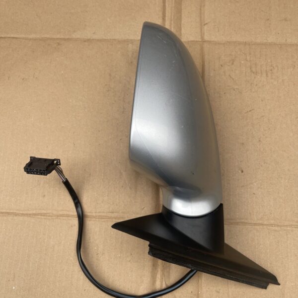 VW Passat B5 20-05 passenger side door electric wing mirror 3B0857933 E1010781 - Image 3