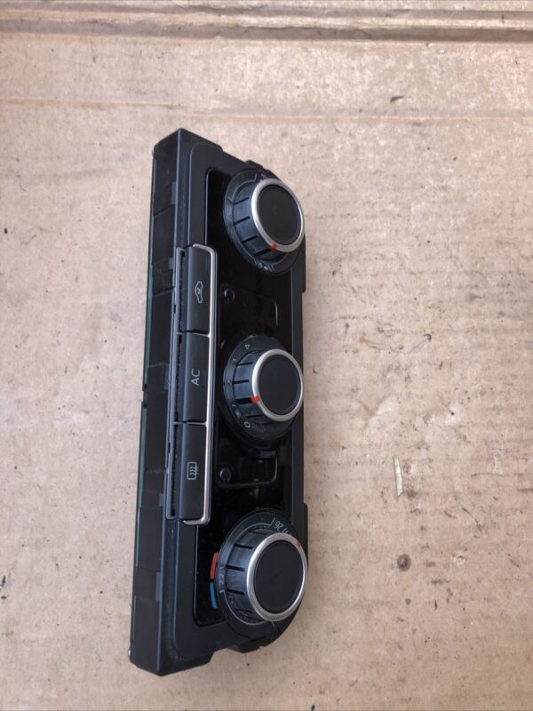 VW Tiguan Dash Climatic Control A/C Heater Climatronic Module OEM 3C8907336AB - Image 2