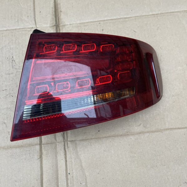 AUDI A4 B8 8K 2007-2015 RIGHT DRIVER SIDE REAR TAIL LIGHTS  8K5945096K 17126902