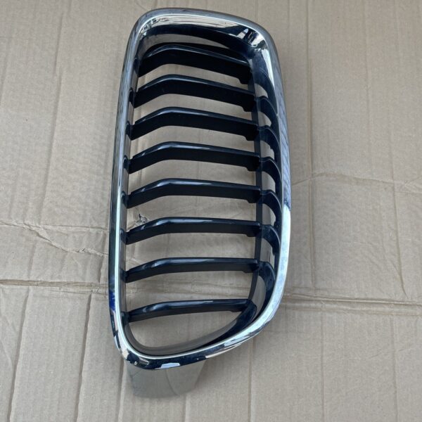 BMW 3 SERIES 11-18 FRONT RIGHT BUMPER UPPER RADIATOR GRILL 18801310 51137255412 - Image 2