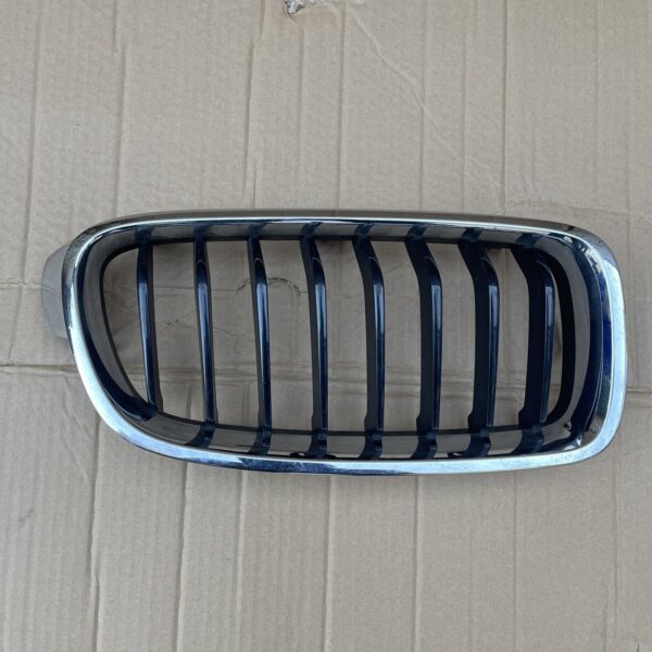 BMW 3 SERIES 11-18 FRONT RIGHT BUMPER UPPER RADIATOR GRILL 18801310 51137255412