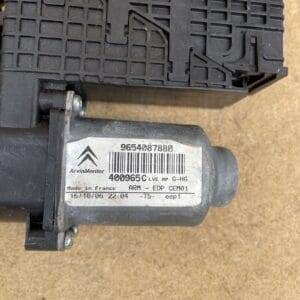 Alternative view of CITROEN C4 GRAND PICASSO FRONT LEFT PASSENGER WINDOW MOTOR REGULATOR 9654087880
