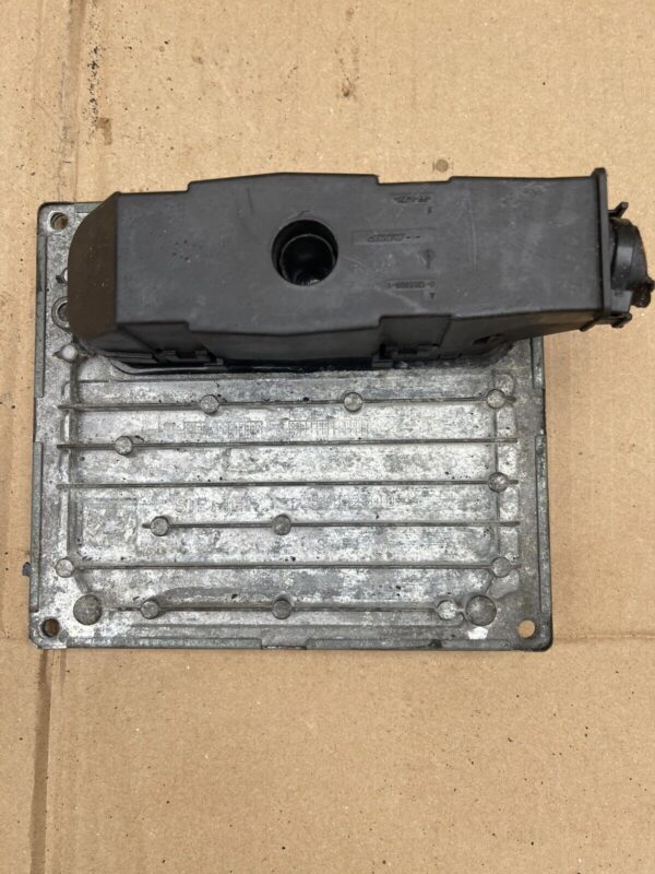 FORD FOCUS MK2 2004-2013 ENGINE CONTROL UNIT 4M5112A650HG S118934101