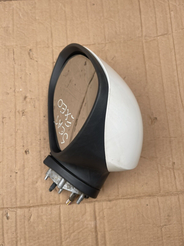 SEAT LEON IBIZA LEFT PASSENGER SIDE FRONT DOOR ELECTRIC WING MIRROR E9024456