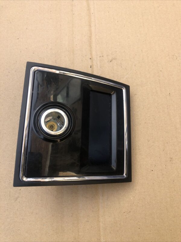 SKODA SUPERB 2008-2015 CENTRE CONSOLE CLOCK SWITCH PANEL 3T0919201A - Image 2