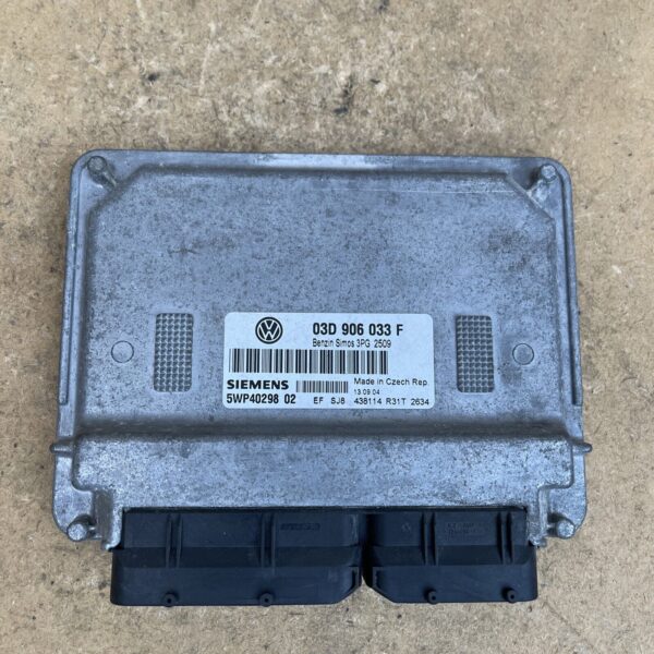 VW POLO 9N ECU ENGINE CONTROL UNIT MODULE 03D906033F 5WP40298