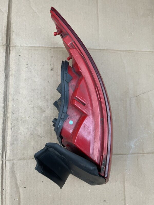 AUDI A3 8P 2004 2013 RIGHT DRIVER SIDE REAR TAIL LIGHTS 8P4945096E 8P4945258D - Image 5