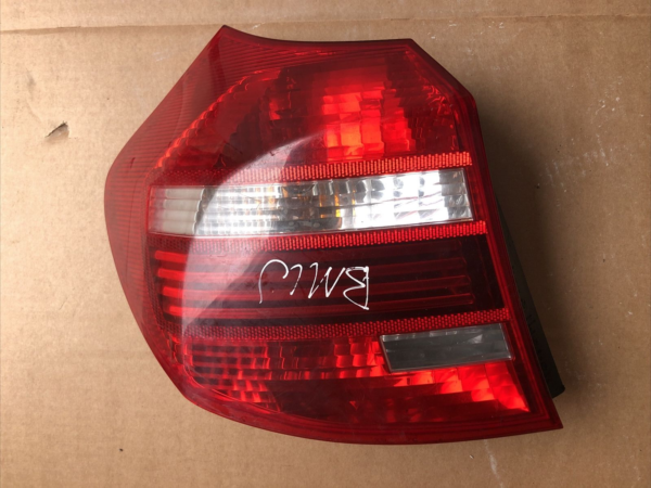 BMW 1 E81 E87 2004-2011 LEFT PASSENGER SIDE REAR TAIL LIGHTS A050306 63217164963