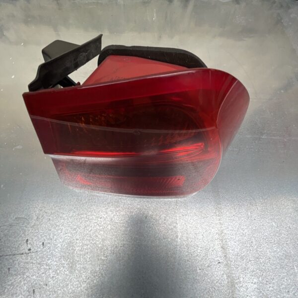 BMW 3 E90 SALOON 04-11 RIGHT DRIVER SIDE REAR TAIL LIGHTS 6937458 63216937458