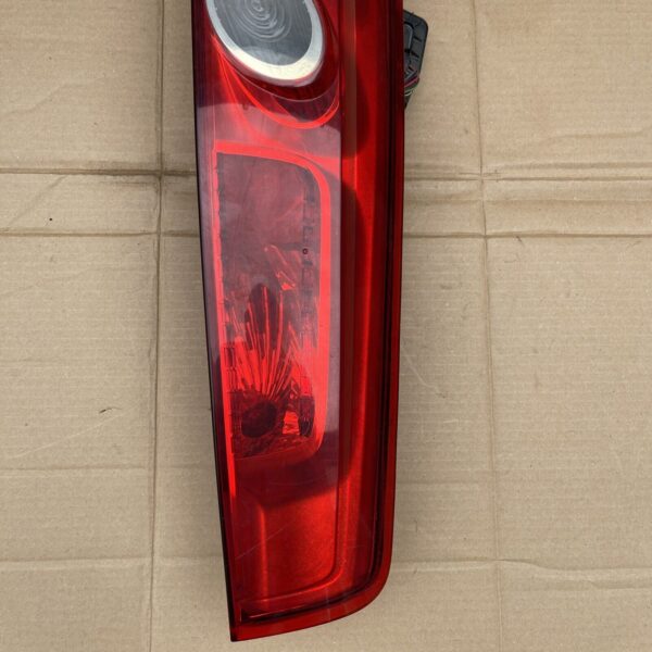 FORD FIESTA MK6 3DOOR 2001 2008 LEFT PASSENGER SIDE REAR TAIL LIGHT 6S6113405B - Image 2