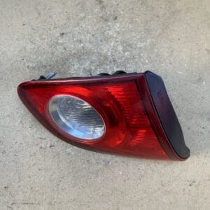Alternative view of NISSAN QASHQAI 07-13  LEFT PASSENGER SIDE REAR TAIL LIGHT 89071063 26555JD800