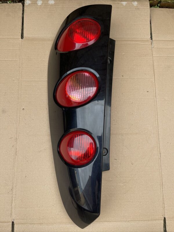 SMART FORFOUR 454 2004 2006 RIGHT SIDE DRIVER REAR TAIL LIGHTS OEM A4548200864 - Image 3