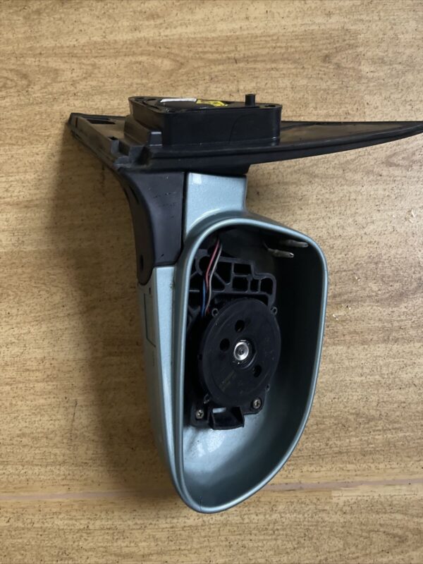 SUZUKI FORENZA FRONT RIGHT SIDE DRIVER DOOR ELECTRIC WING MIRROR E11015758 - Image 7