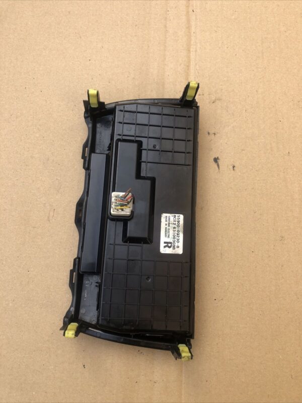 TOYOTA AURIS E15 2007-2012 Centre A/C Heater Control Panel Unit 55900-02230B - Image 4