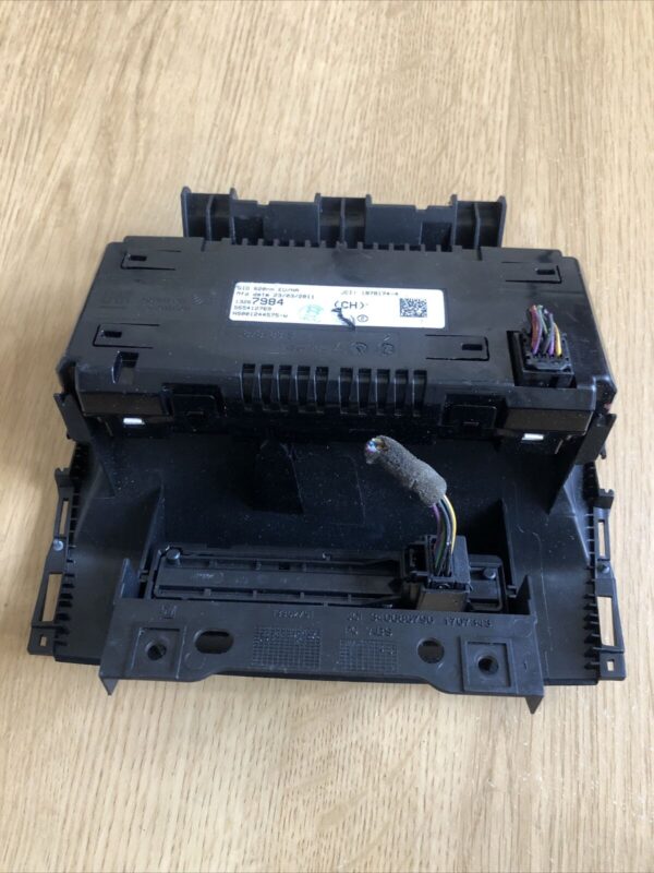 Vauxhall Astra J 09-16 Dashboard Centre Display Surround/Switch Panel 340685796 - Image 6