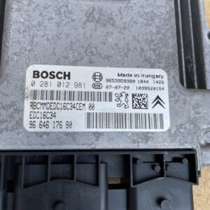 Alternative view of CITROËN C4 GRAND PICASSO ENGINE CONTROL UNIT MODULE 0281012981