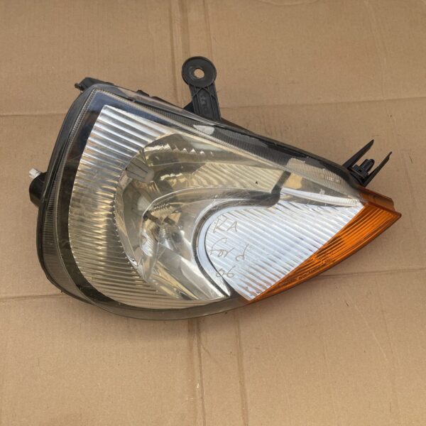 FORD KA 1999-2008 RIGHT DRIVER SIDE HEADLIGHT LAMP 67724929  97KG13K060AB - Image 2