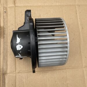 Alternative view of KIA SORENTO/ PICANTO/ SOUL 2001-2013 HEATER BLOWER MOTOR FAN F00S330025