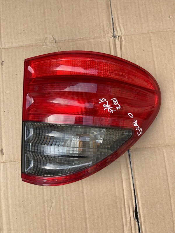 MERCEDES E-CL W210 1996-2003 LEFT PASSENGER SIDE REAR TAIL LIGHTS A2108206764 - Image 6