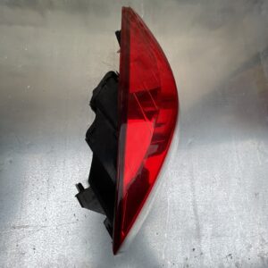Alternative view of RENAULT MEGANE III COUPE RIGHT DRIVER SIDE REAR TAIL LIGHT 265500008R 89319641