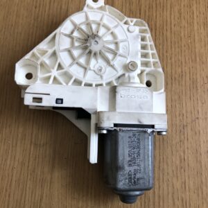 Alternative view of SKODA SUPERB 2009-2015 REAR RIGHT SIDE DOOR WINDOW MOTOR 8K0959812A