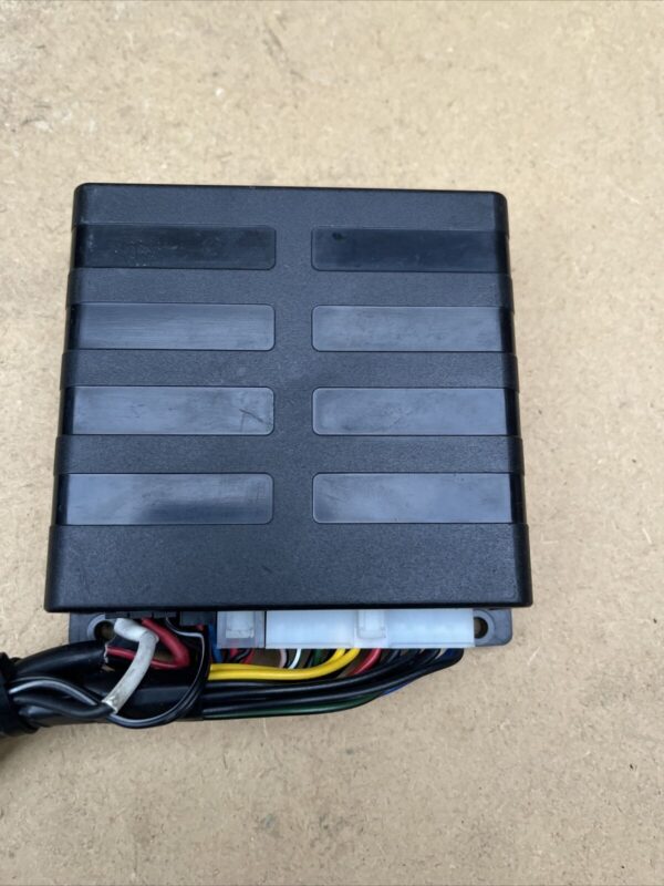 SUBARU LEGACY LOADING DOOR LOCK SECURITY CONTROL UNIT OEM 081200099, TC28080198 - Image 5