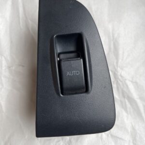 TOYOTA AVENSIS T25 2003-2008 LEFT SIDE FRONT WINDOW CONTROL SWITCH 7423205160
