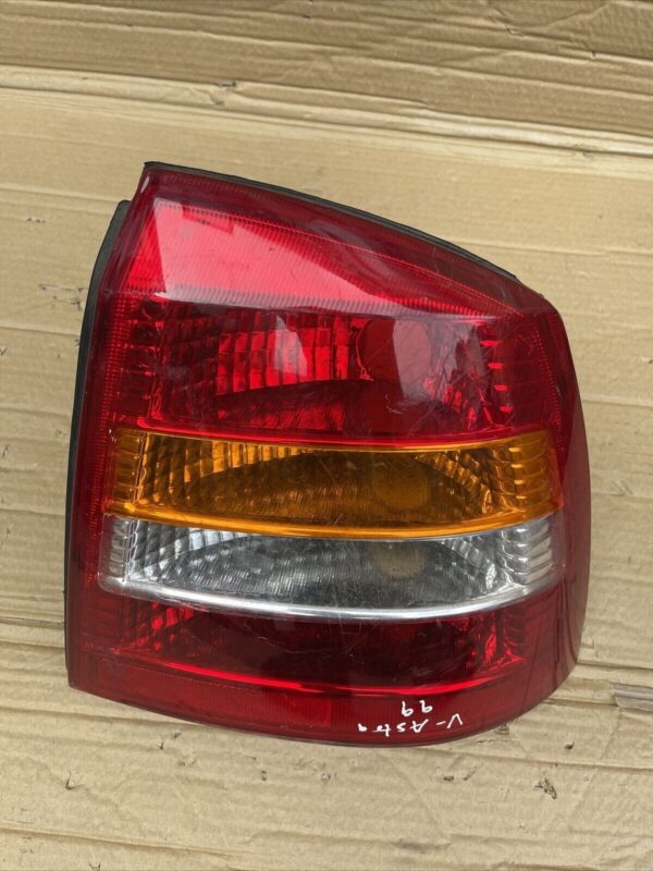 VAUXHALL ASTRA G Hatchback (T98) RIGHT DRIVER SIDE REAR TAIL LIGHTS 084421916RF