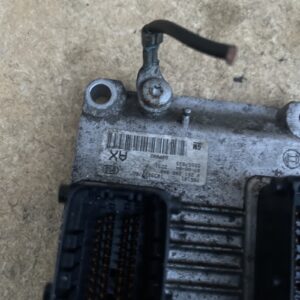 Alternative view of VAUXHALL CORSA ECU ENGINE CONTROL UNIT MODULE 0261208940 55557933