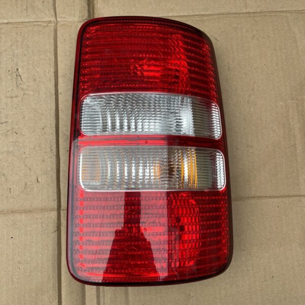 VW CADDY III MPV 10-15 RIGHT DRIVER SIDE REAR TAIL LIGHTS 2K0945112C 2K5945112B