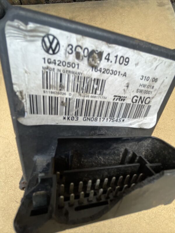 VW PASSAT B6 2005-2010 ABS PUMP CONTROL MODULE UNIT 3C0614095 16420501 16420301A - Image 3