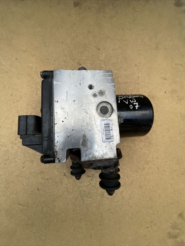 VW PASSAT B6 2005-2010 ABS PUMP CONTROL MODULE UNIT 3C0614095 16420501 16420301A