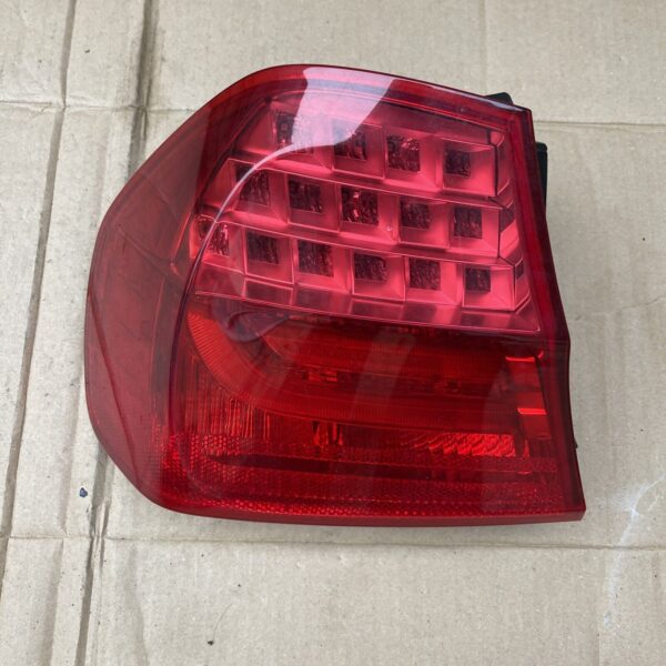 BMW 3 SERIES E90 E91 08 12 LEFT PASSENGER SIDE REAR TAIL LIGHTS 7289425 21839014