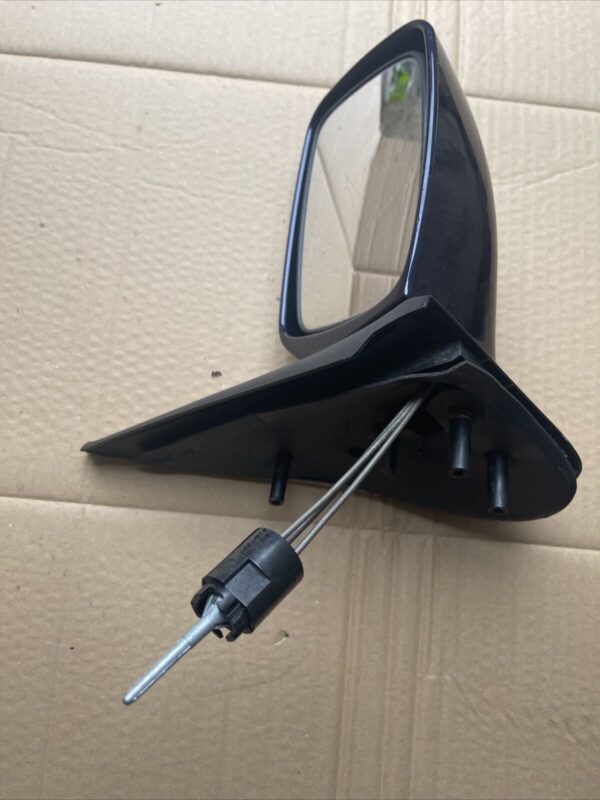 FORD FIESTA 1995-2003 RIGHT DRIVER SIDE FRONT DOOR MANUAL WING MIRROR 3004662 - Image 4