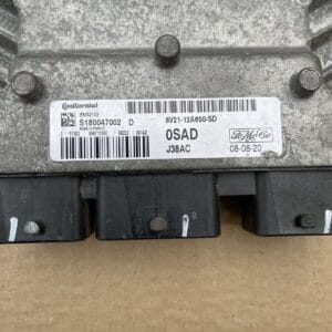 Alternative view of FORD FIESTA ENGINE CONTROL MODULE UNIT 8V2112A650SD S180047002 J38AC