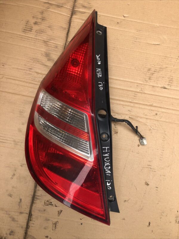 HYUNDAI I30 2008-2012 LEFT PASSENGER SIDE REAR TAIL LAMP LIGHT 924012R0 010149