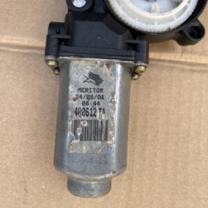Alternative view of JEEP CHEROKEE 2001-2008 LEFT PASSENGER SIDE DOOR WINDOW REGULATOR MOTOR 400612T1