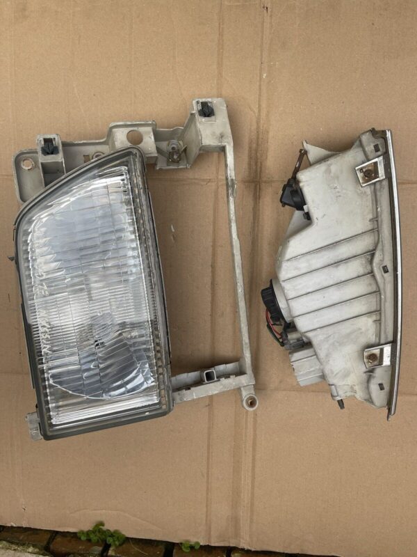 NISSAN ELGRAND 1997 2002  RIGHT SIDE DRIVER HEADLIGHT HEADLAMP 11024726 11424726 - Image 6