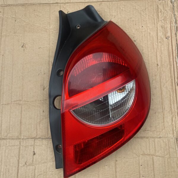 RENAULT CLIO MK3 2005-2014 RIGHT DRIVER SIDE REAR TAIL LIGHTS 89035080