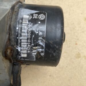 Alternative view of SEAT LEON ABS PUMP MODULE CONTROL UNIT 1J0614117