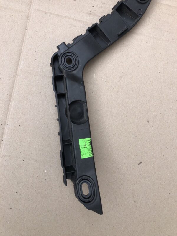 ŠKODA SUPERB II 3T 2008-2015 REAR PASSENGER SIDE BUMPER MOUNT BRACKET 3T5807393A - Image 5