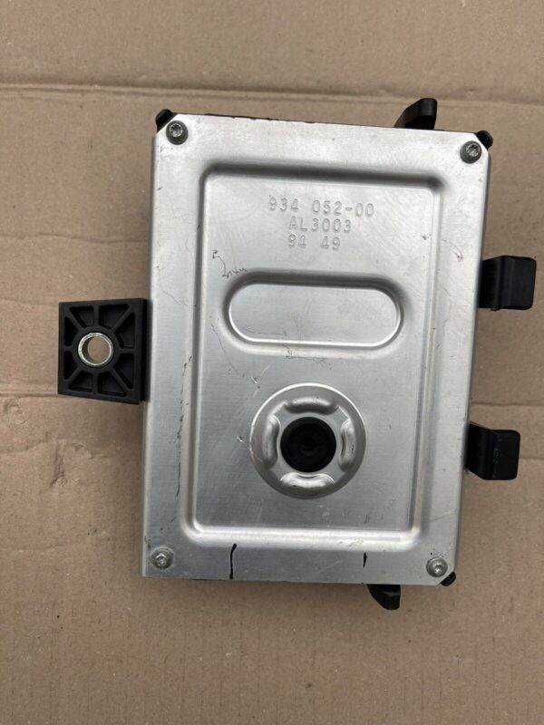 VAUXHALL ASTRA J 2010-2015 FUEL PUMP CONTROL MODULE 20831727 5DE93405001AC - Image 3