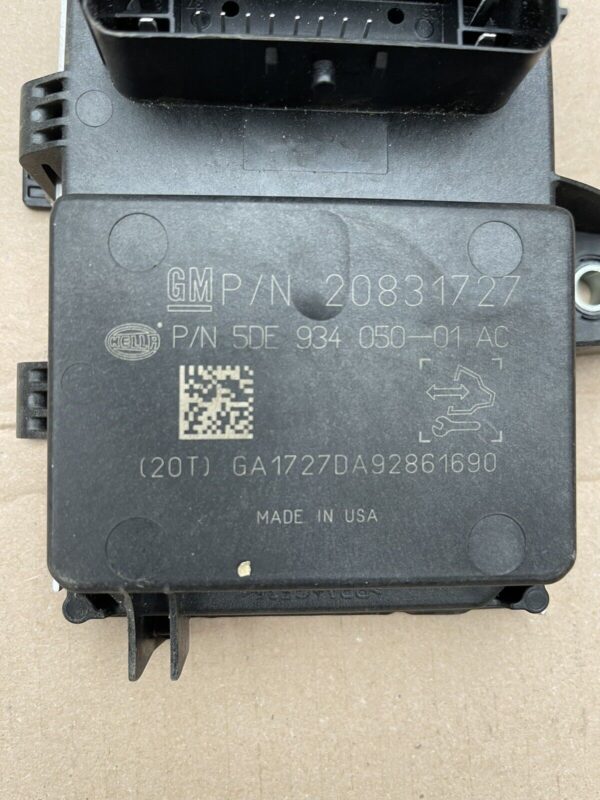 VAUXHALL ASTRA J 2010-2015 FUEL PUMP CONTROL MODULE 20831727 5DE93405001AC - Image 5