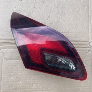 VAUXHALL ASTRA J 2010-2015 LEFT PASSENGER SIDE REAR TAIL LIGHT I090098 E245027