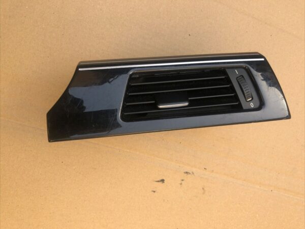 BMW 3 Series E90/E91/E92/E93 2004-2013 Dashboard Air Vents 9130468,64229130466