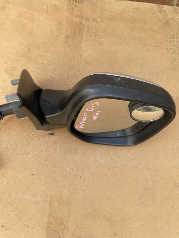 PEUGEOT PARTNER RIGHT DRIVER SIDE FRONT DOOR MANUEL WING MIRROR 96193823XT