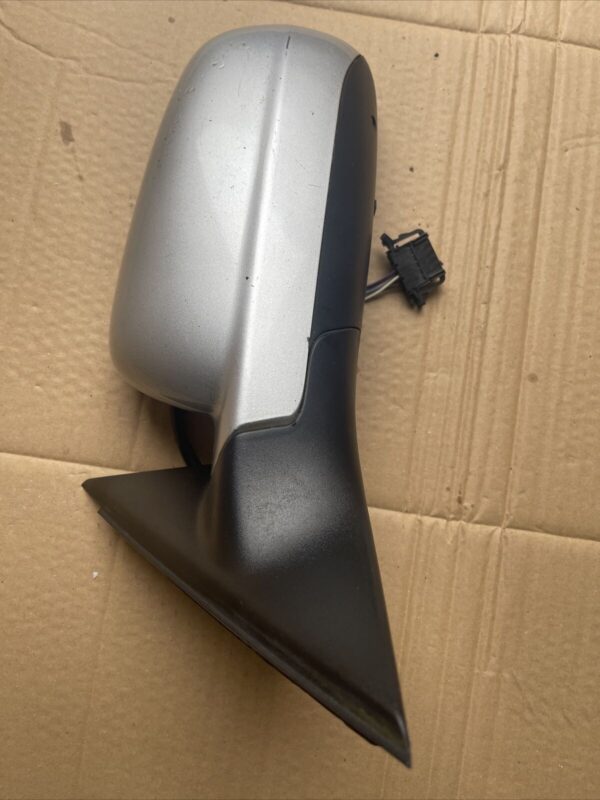 SKODA SUPERB VW PASSAT LEFT PASSENGER SIDE DOOR ELECTRIC WING MIRROR E1020479 - Image 3