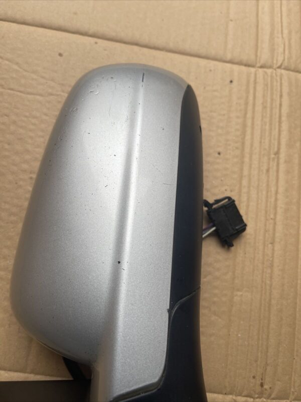 SKODA SUPERB VW PASSAT LEFT PASSENGER SIDE DOOR ELECTRIC WING MIRROR E1020479 - Image 4