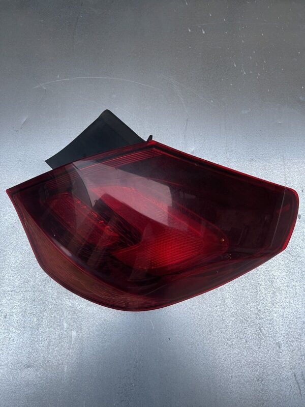 VAUXHALL ASTRA J 2009-2015 RIGHT DRIVER SIDE REAR TAIL LIGHTS 13306460 21652202