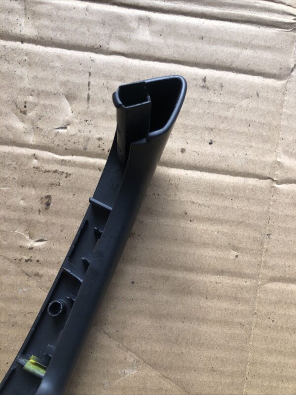 VW GOLF MK5 2003-2009 DRIVER SIDE REAR DOOR HANDLE PULL TRIM 1K4868056B - Image 5